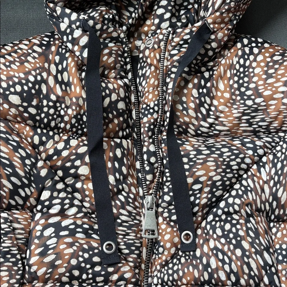Avec Les Filles printed crop puffer jacket - Picture 9 of 11